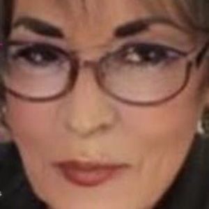 Meet your Posher, Jo